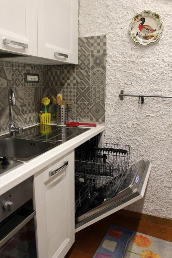 Cottage La Terrazza Леванто Экстерьер фото